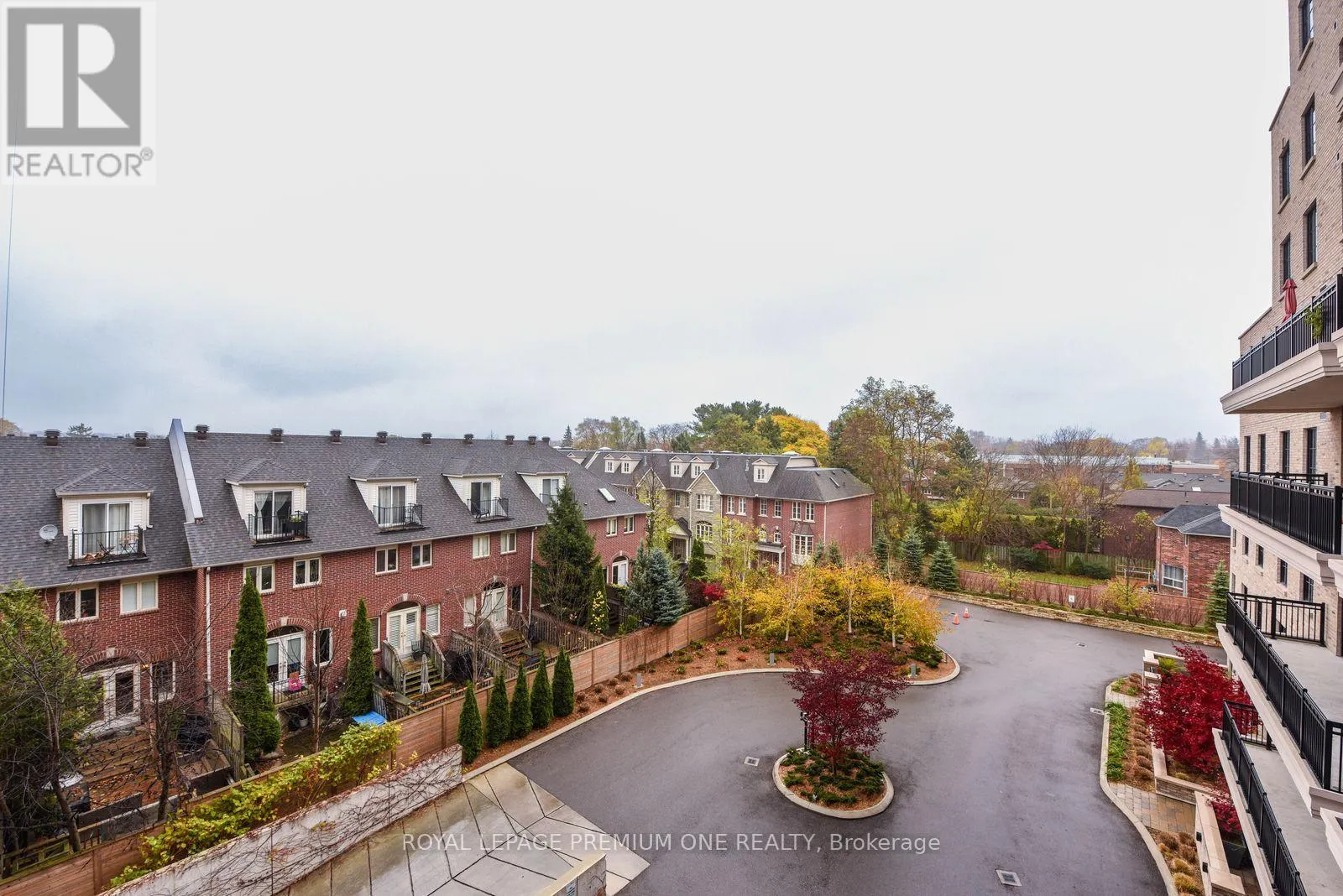 508 - 571 PRINCE EDWARD DRIVE