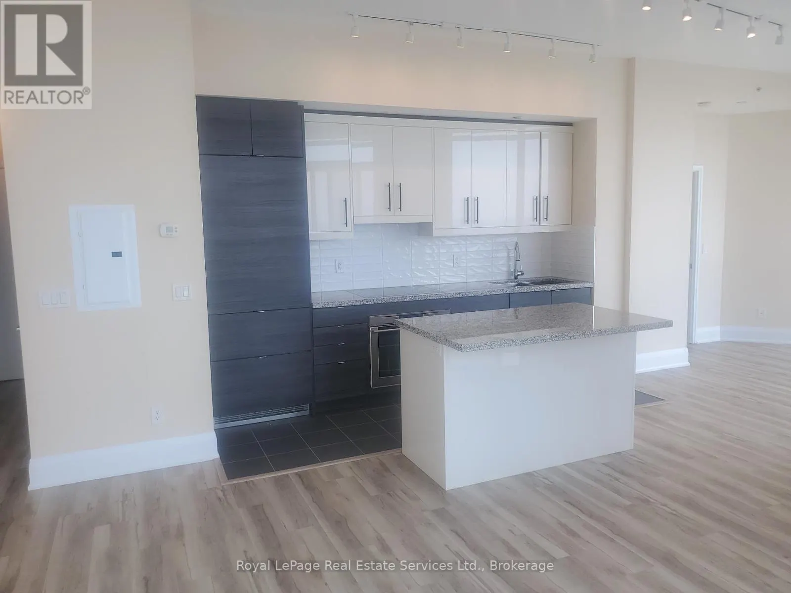 3702 - 59 ANNIE CRAIG DRIVE, #3702