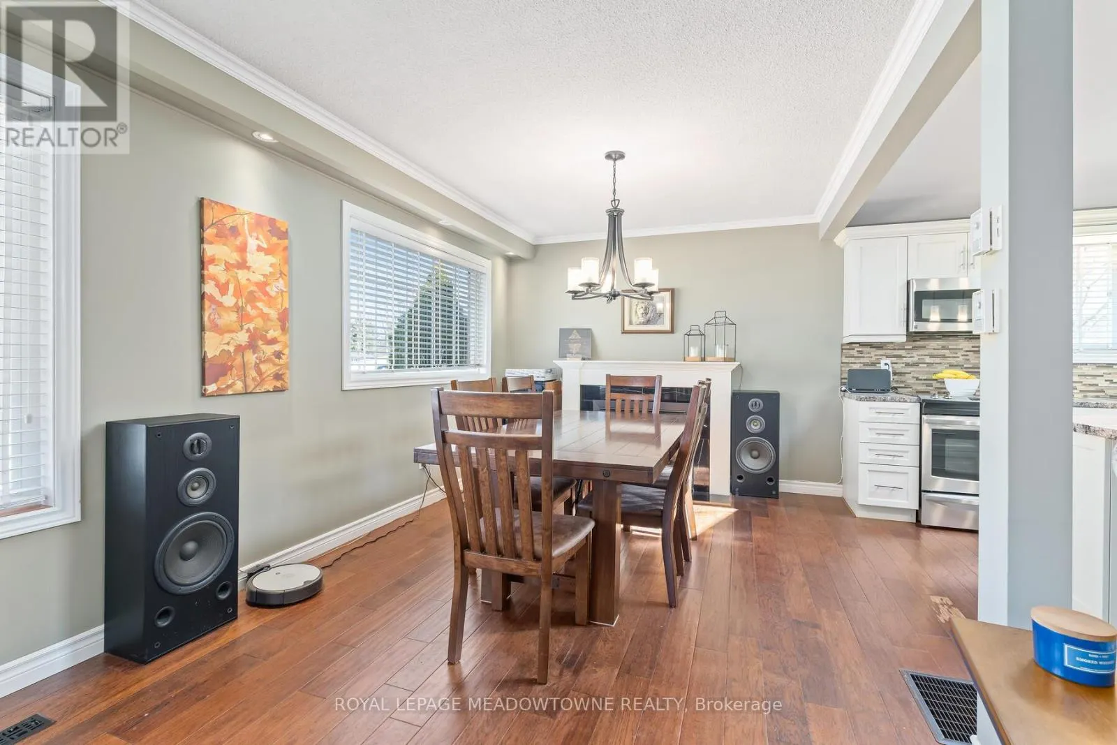 32 JOYCELYN CRESCENT