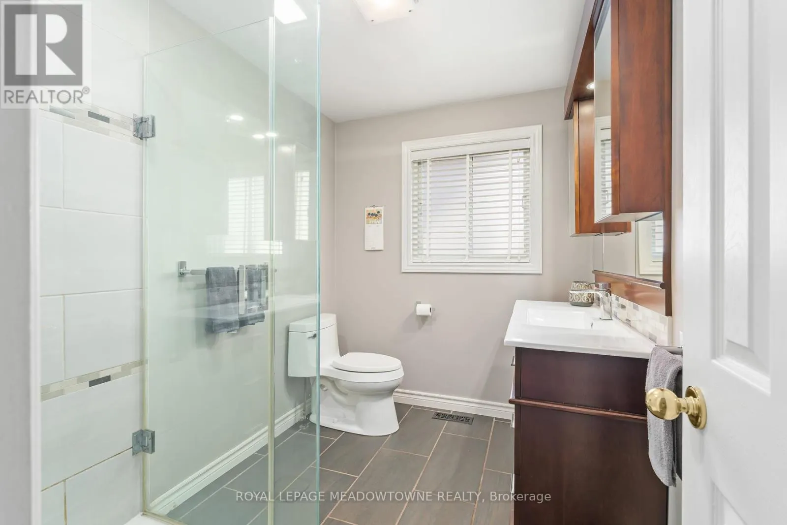 32 JOYCELYN CRESCENT