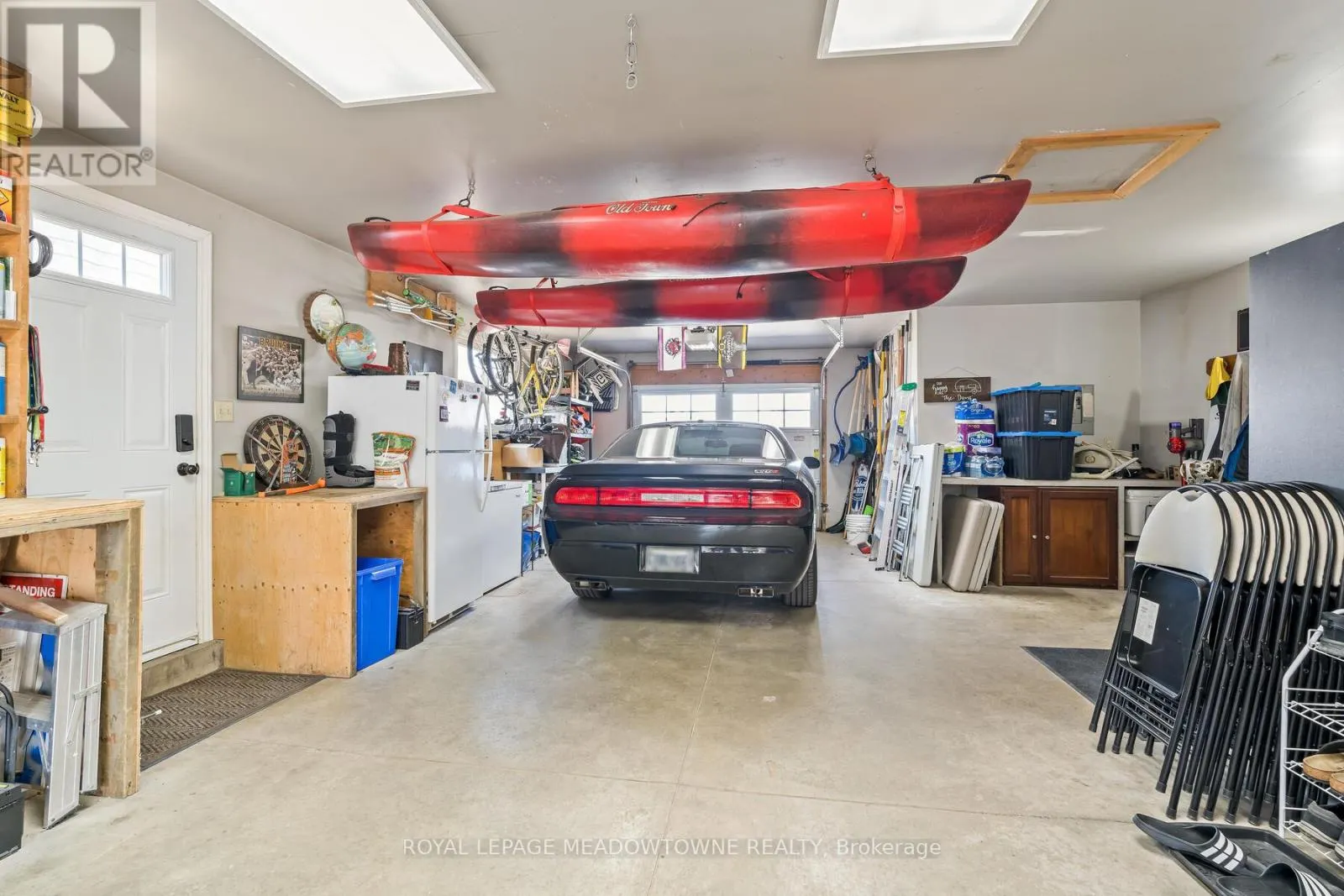 32 JOYCELYN CRESCENT