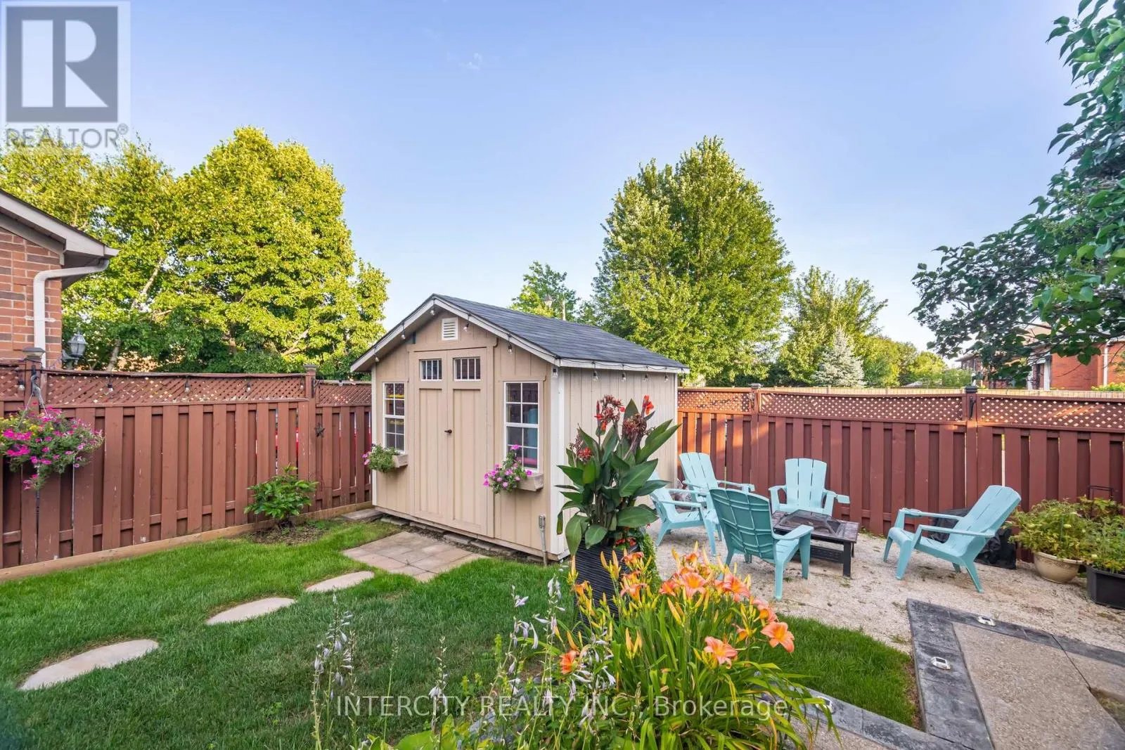 19 ASPENWOOD TRAIL