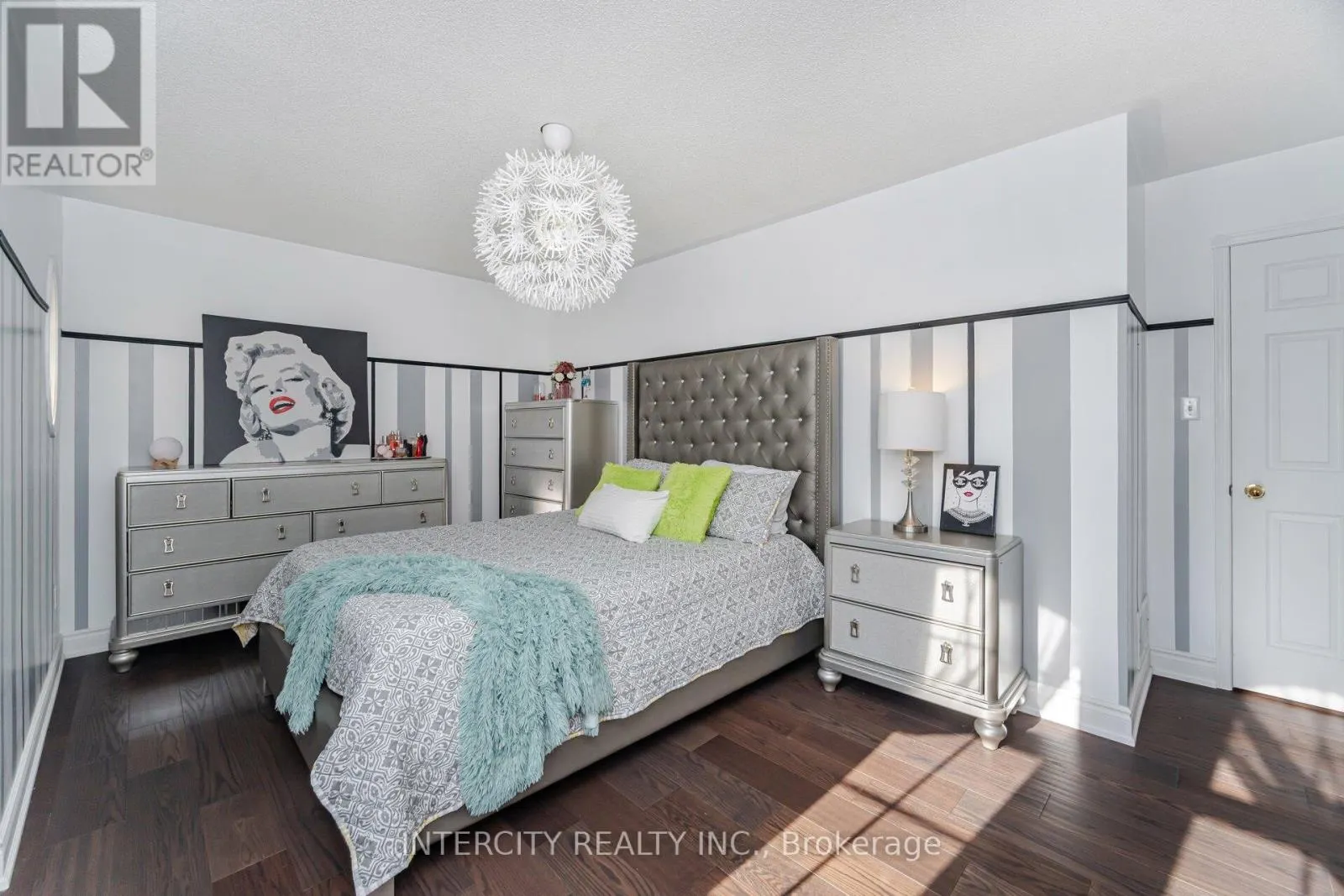 19 ASPENWOOD TRAIL