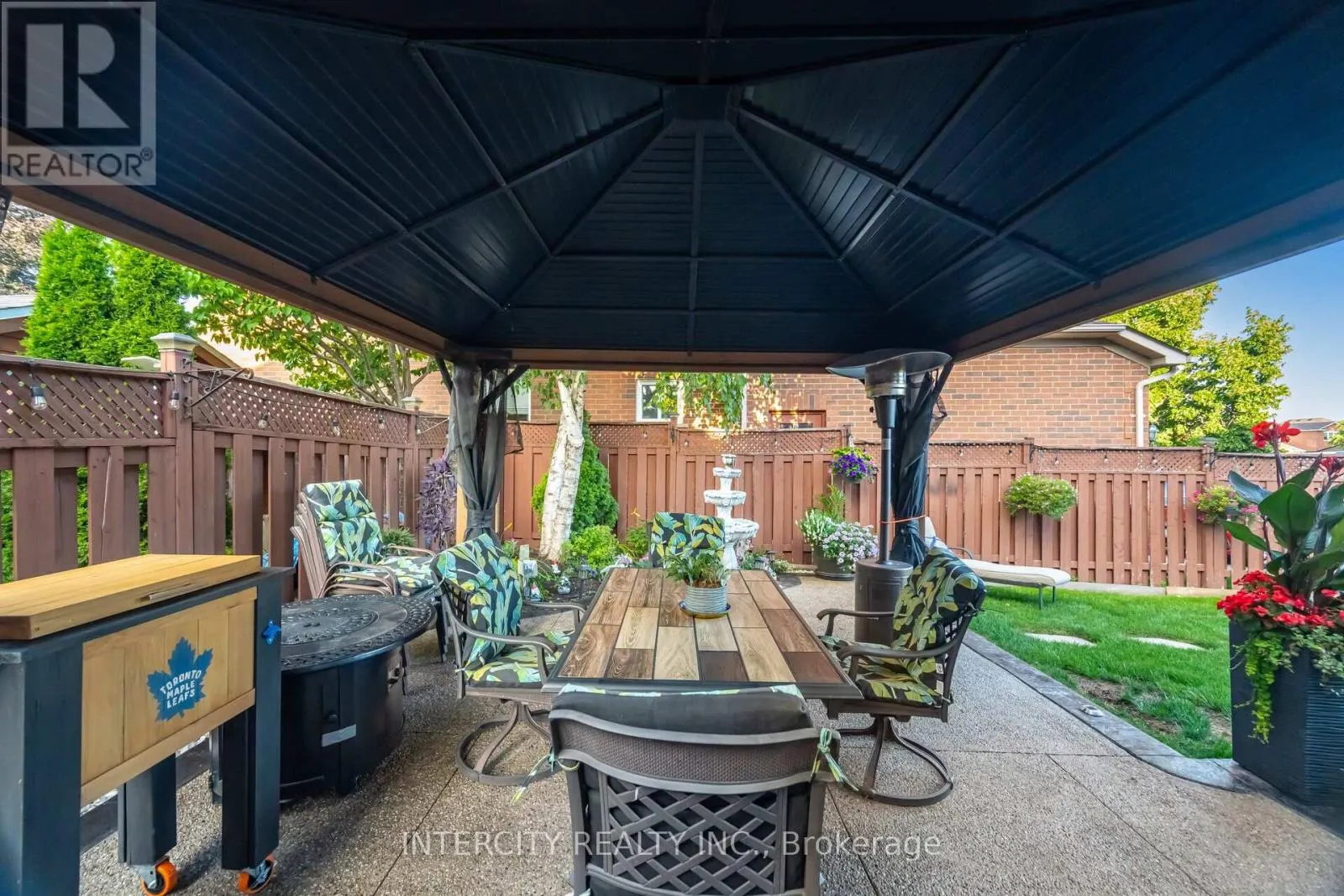 19 ASPENWOOD TRAIL