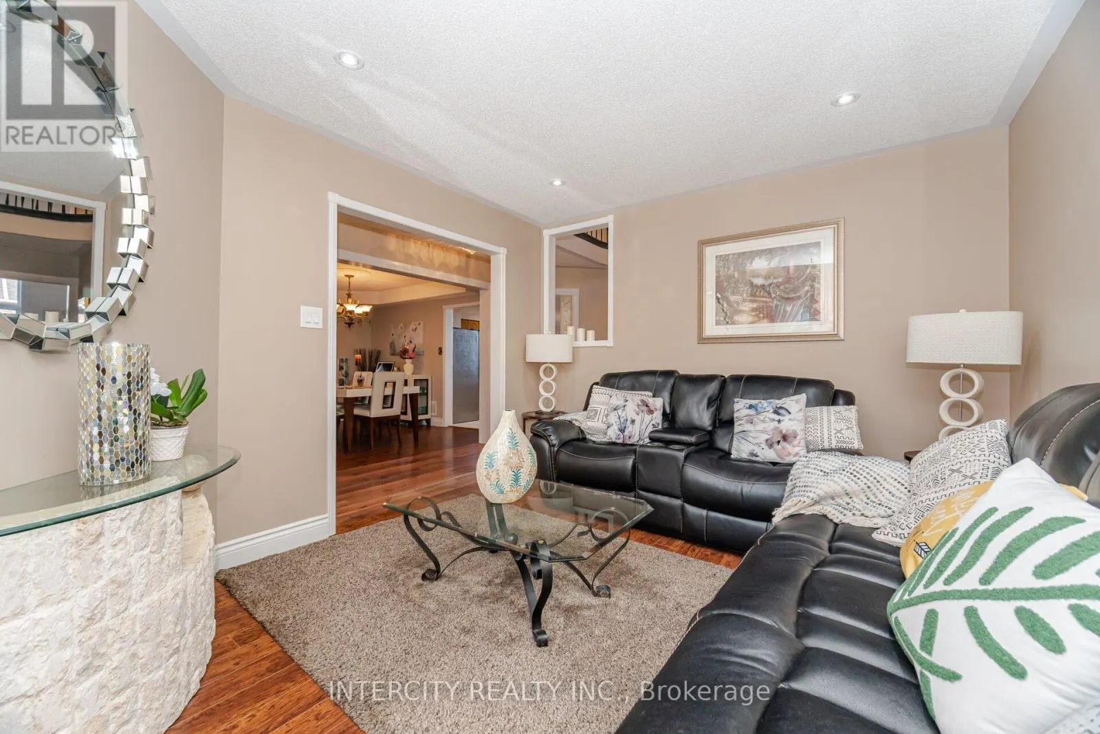 19 ASPENWOOD TRAIL