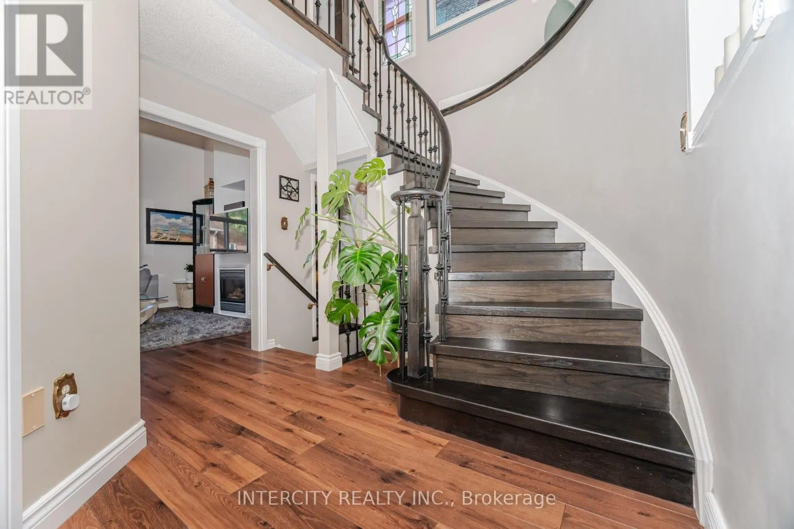 19 ASPENWOOD TRAIL