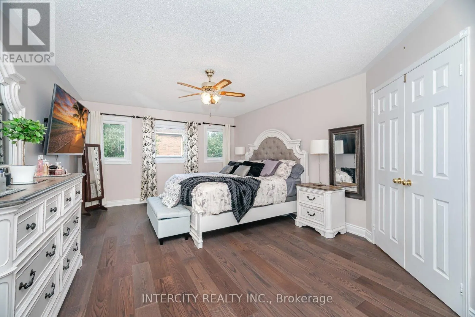19 ASPENWOOD TRAIL