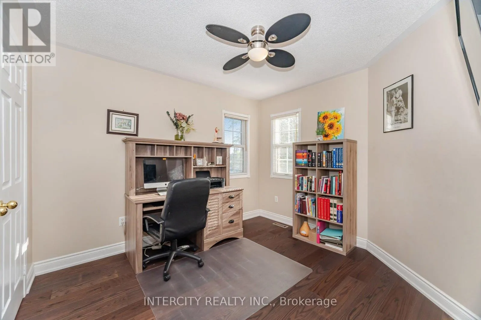 19 ASPENWOOD TRAIL