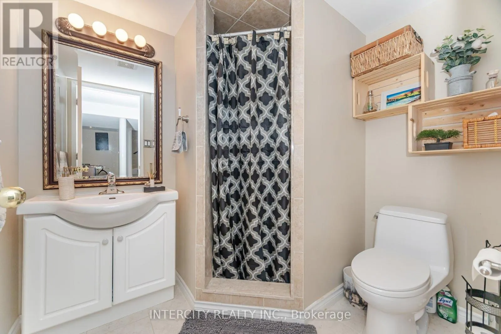 19 ASPENWOOD TRAIL
