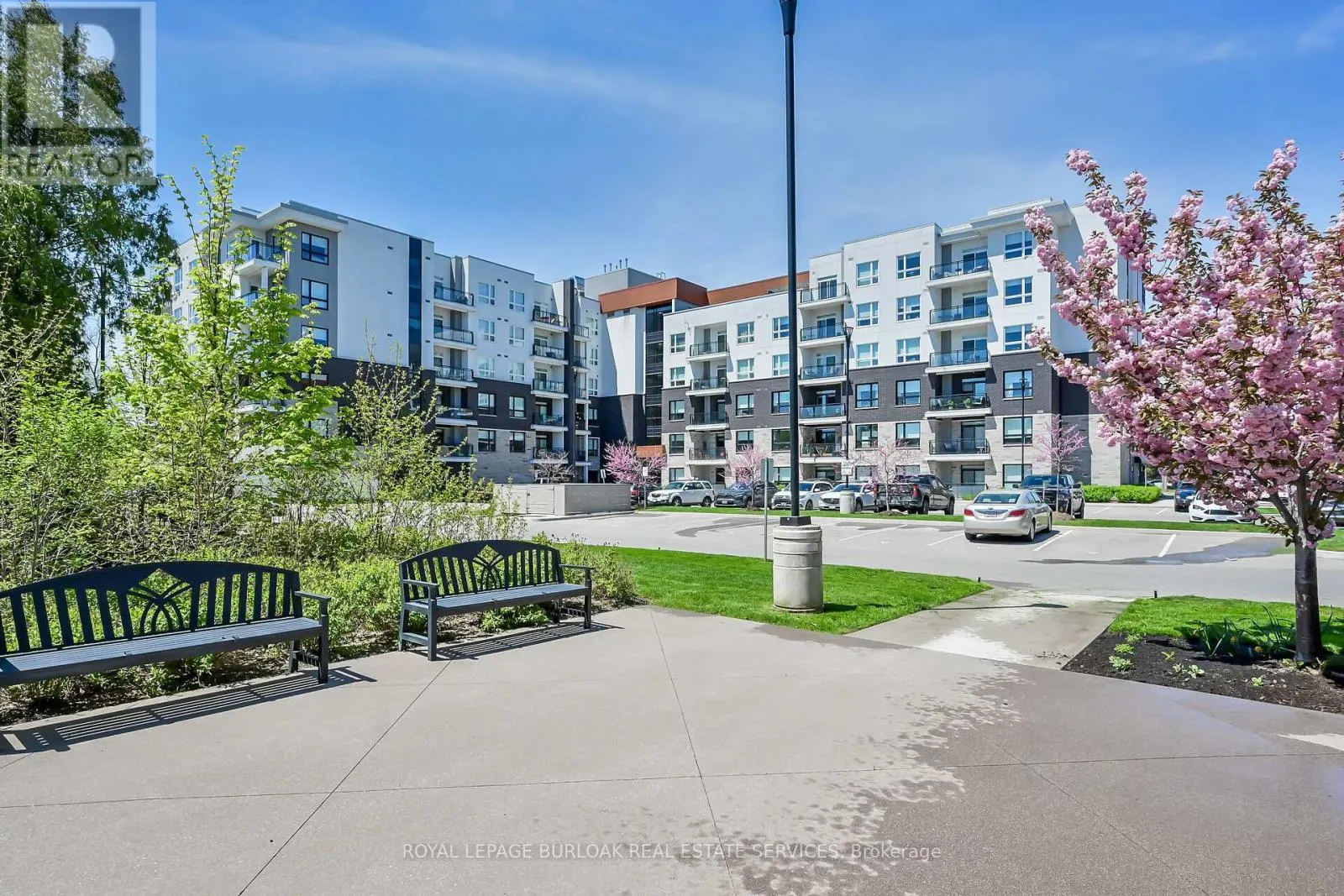 312 - 320 PLAINS ROAD E