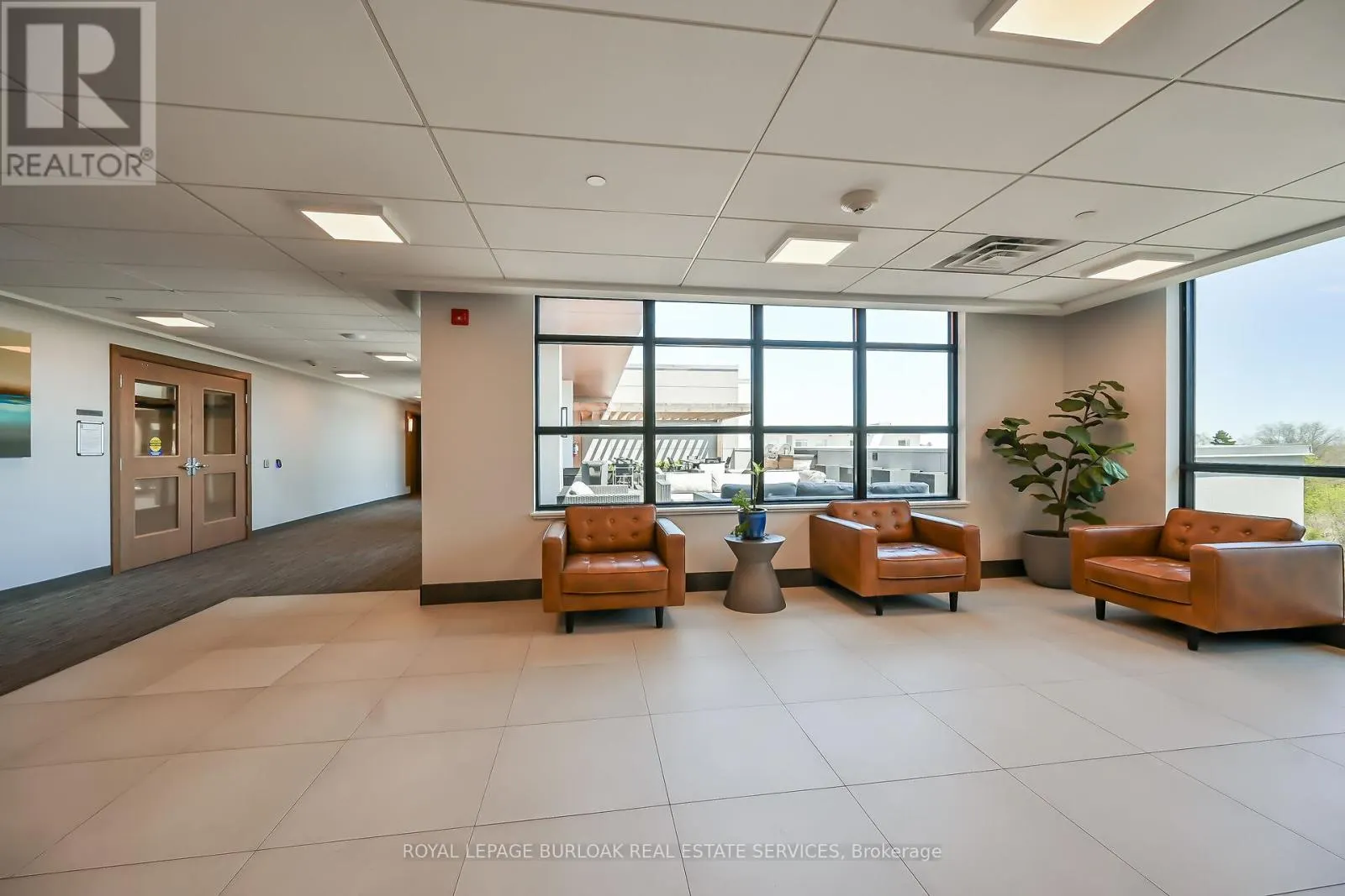 312 - 320 PLAINS ROAD E