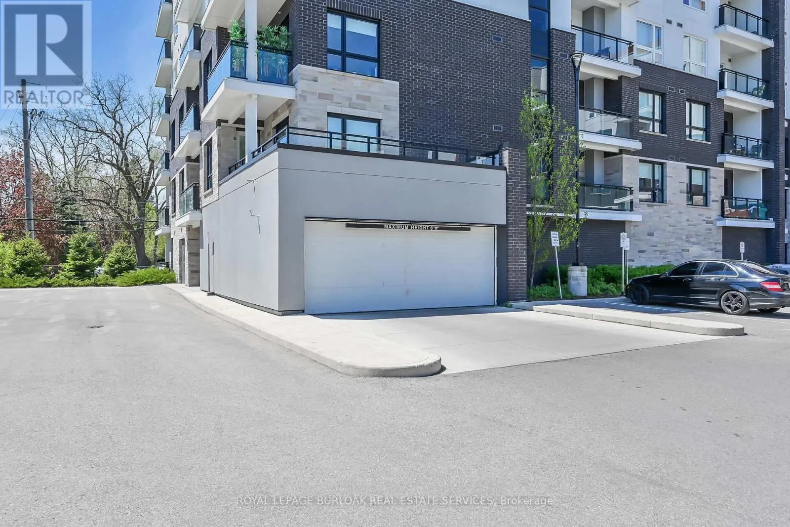 312 - 320 PLAINS ROAD E