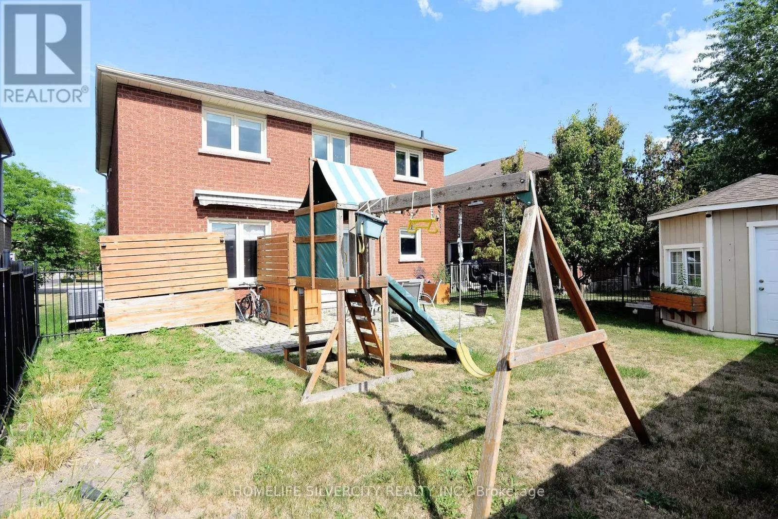 38 ESPOSITO DRIVE