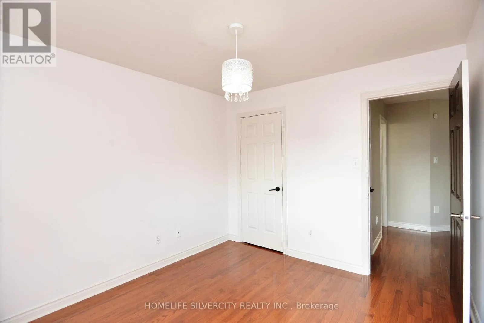 38 ESPOSITO DRIVE
