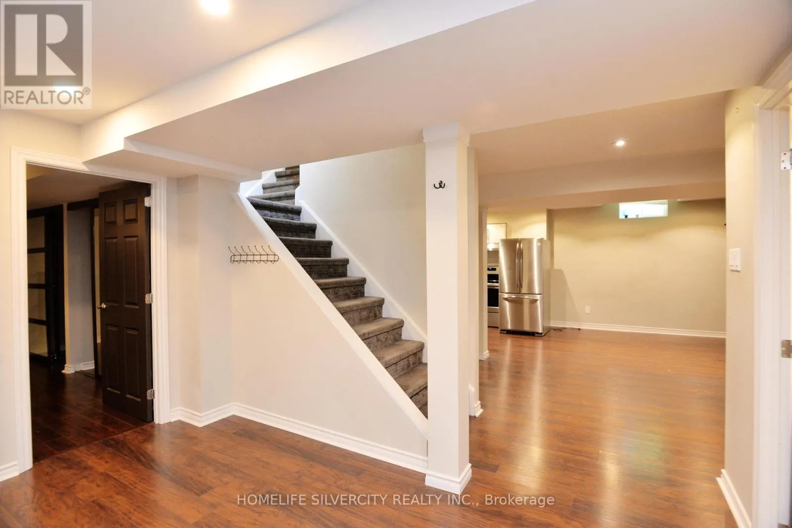 38 ESPOSITO DRIVE