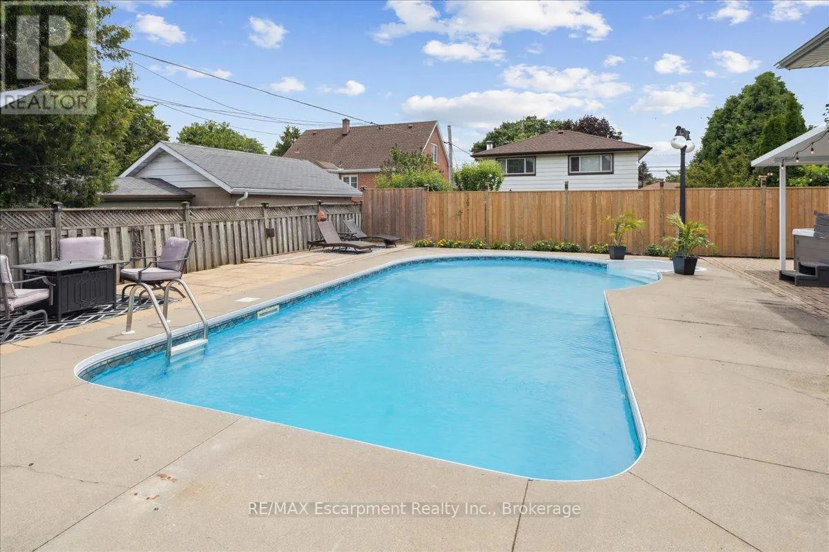 755 PARKER CRESCENT