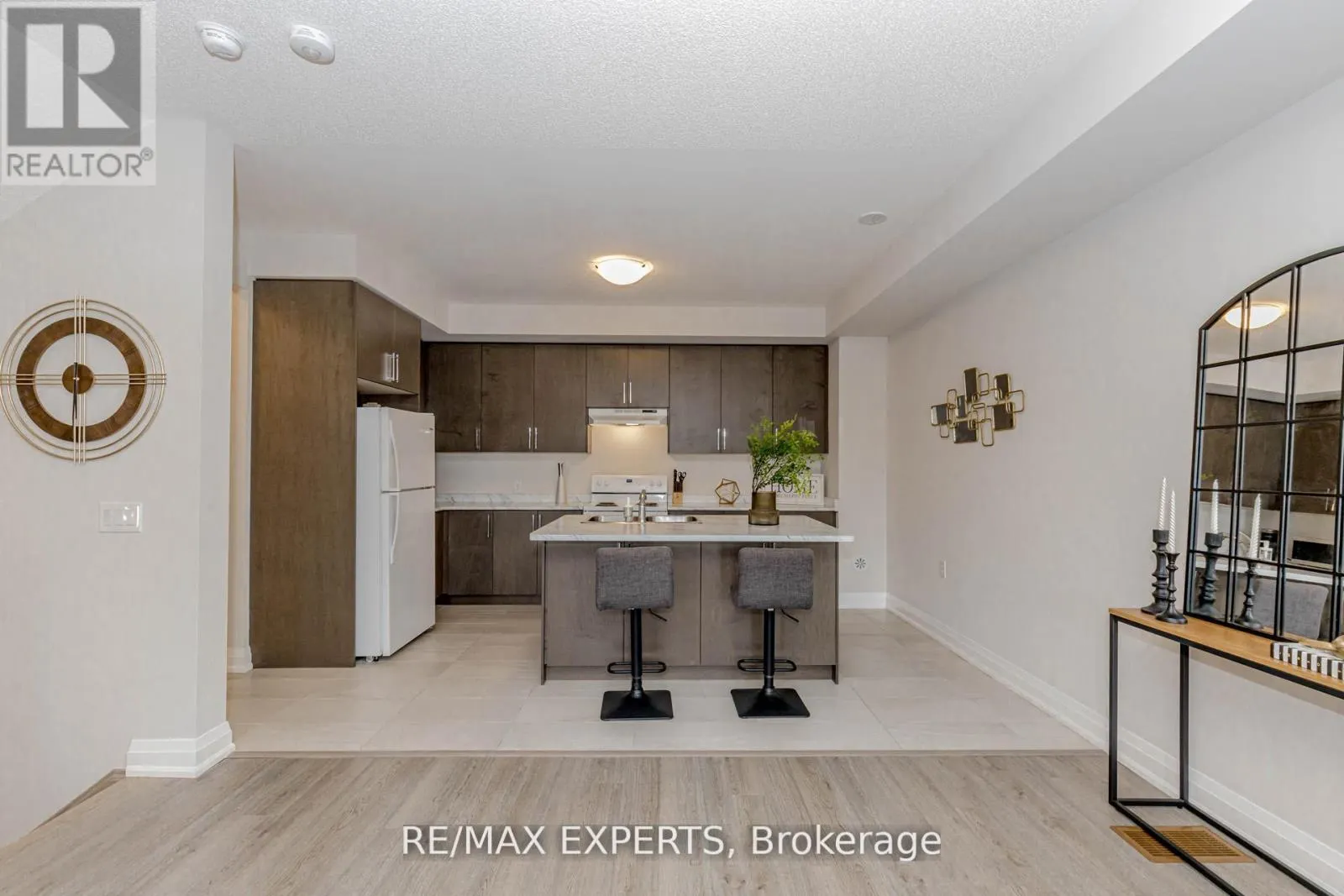 92 DEER RIDGE TRAIL