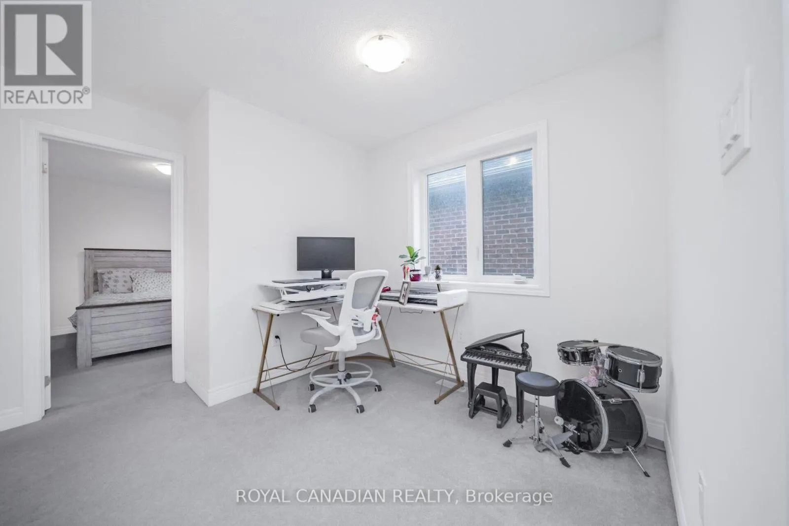 104 BRANIGAN CRESCENT