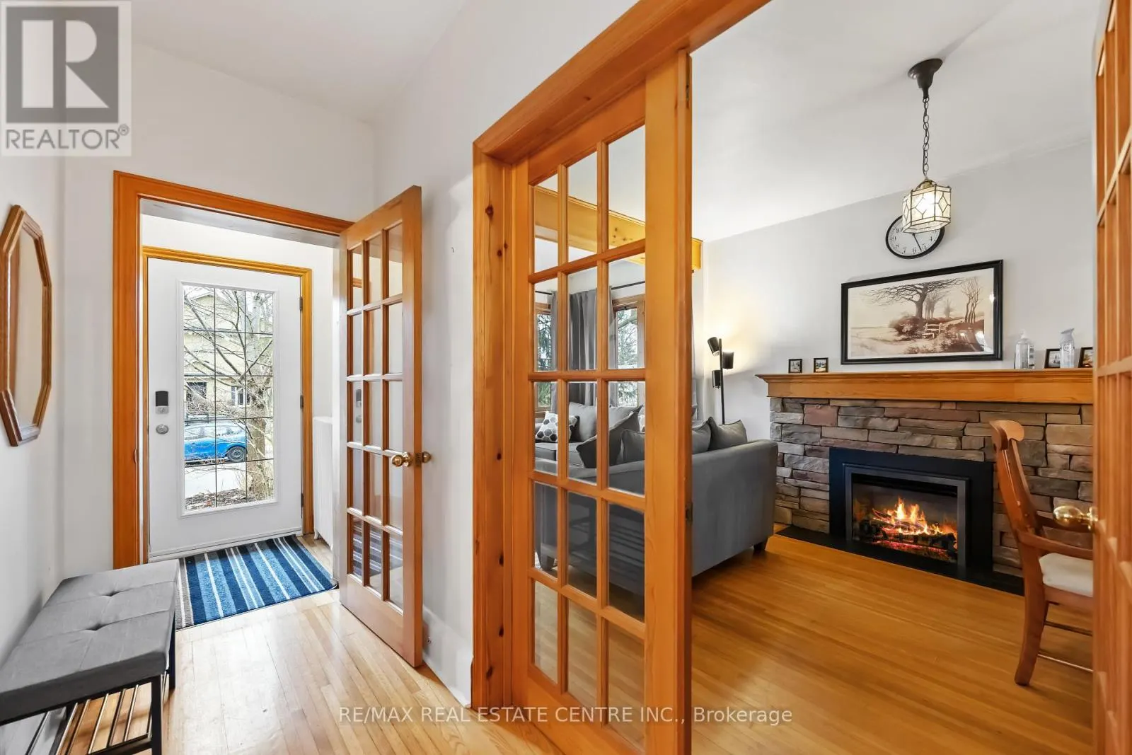 32 WENONAH DRIVE