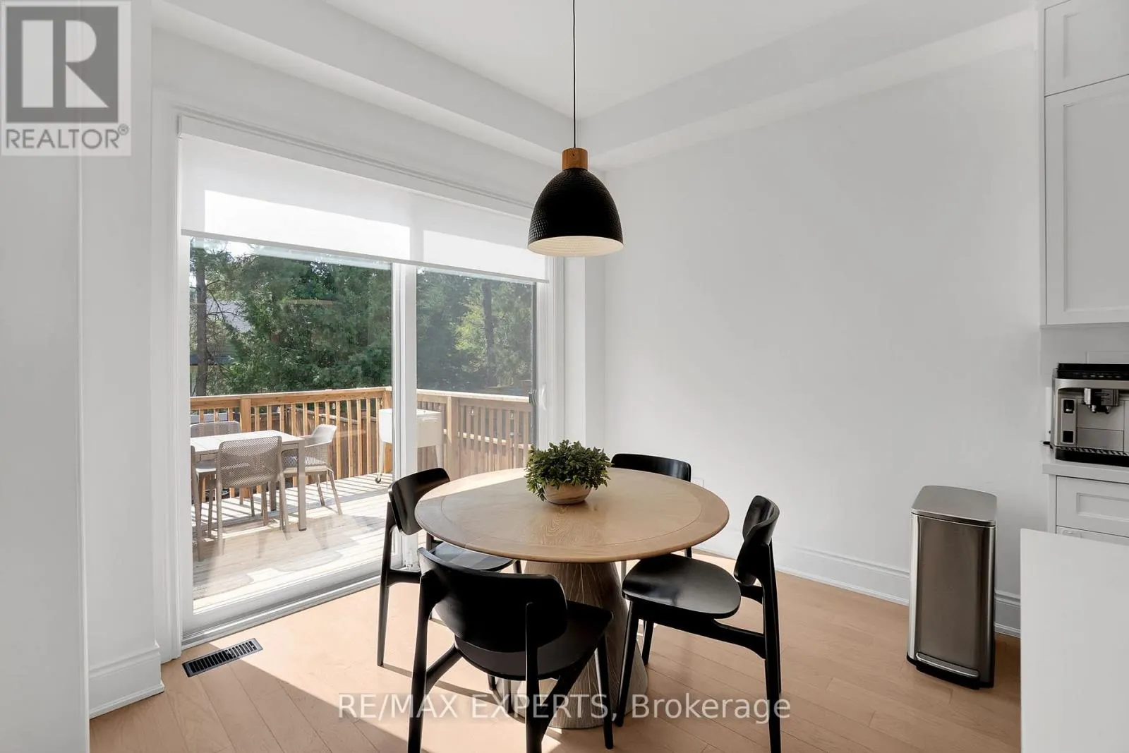7 CLOVER BEND TERRACE
