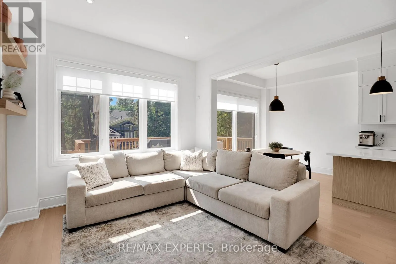 7 CLOVER BEND TERRACE