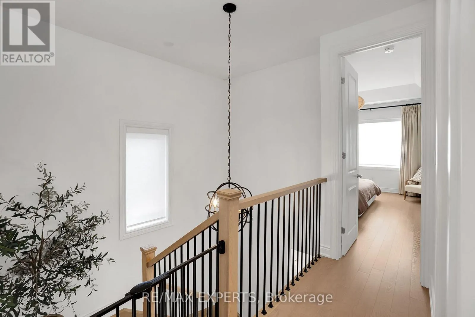 7 CLOVER BEND TERRACE