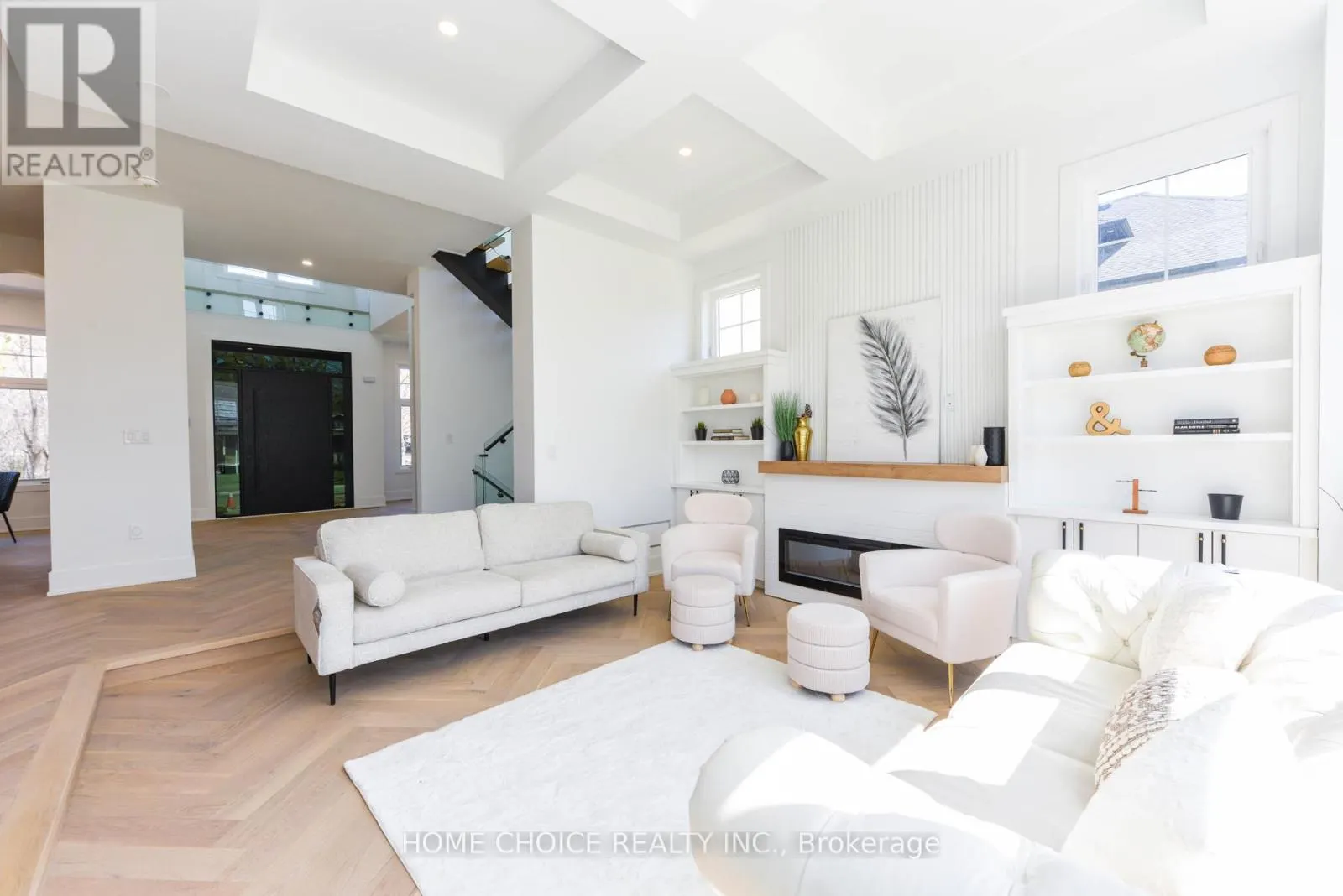 302 TUCK DRIVE