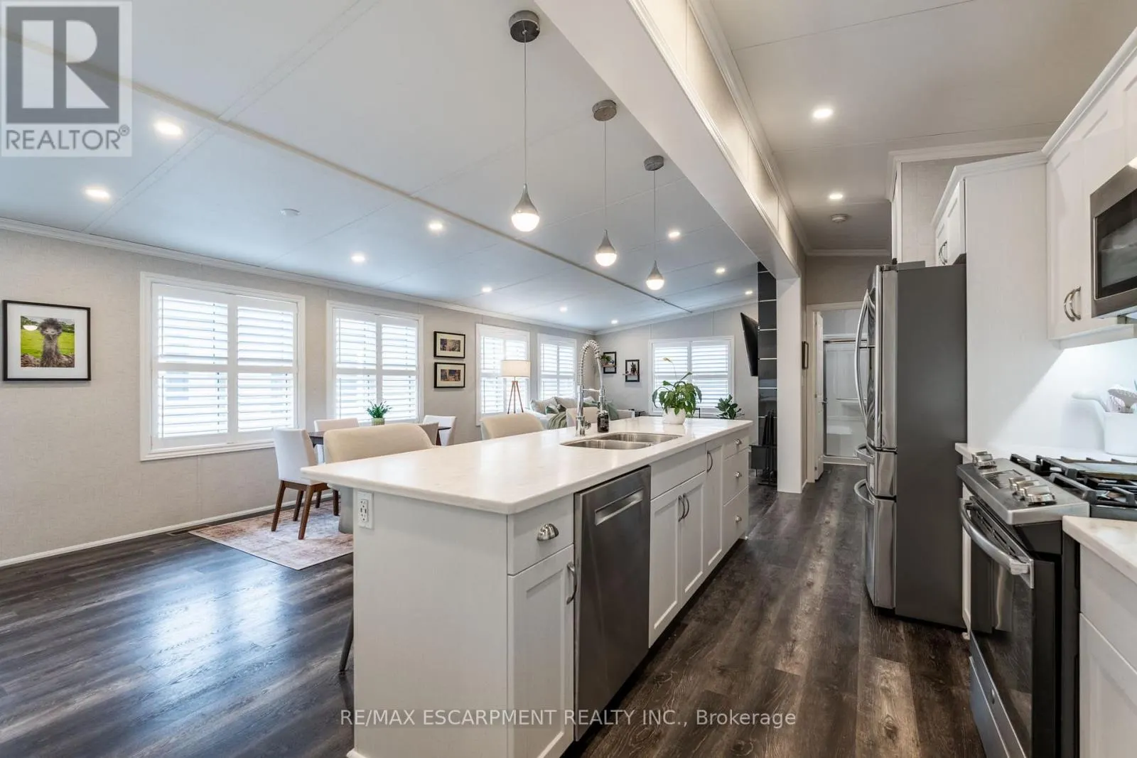 8 POPLAR - 4449 MILBUROUGH LINE