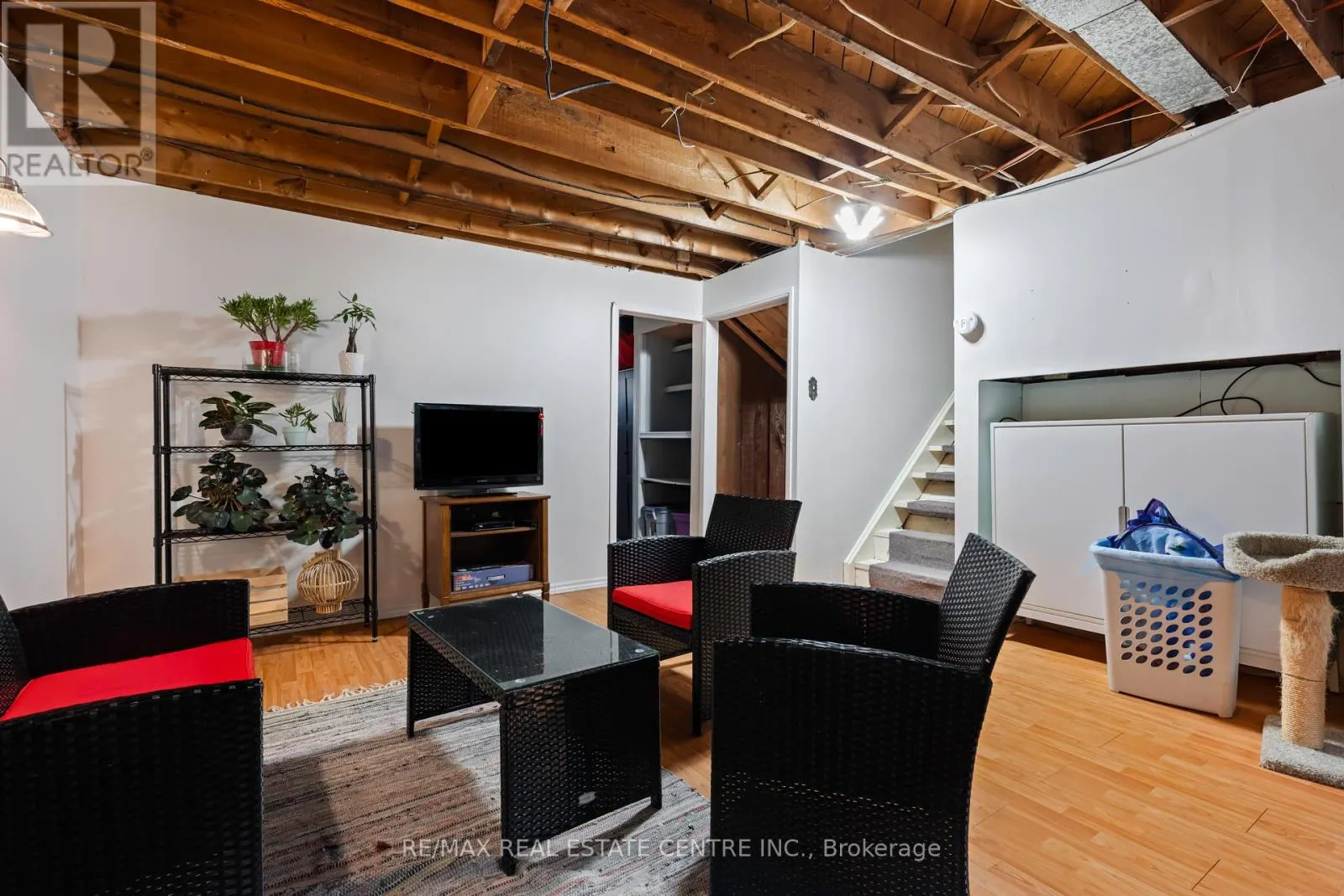 83 BRENDA BOULEVARD
