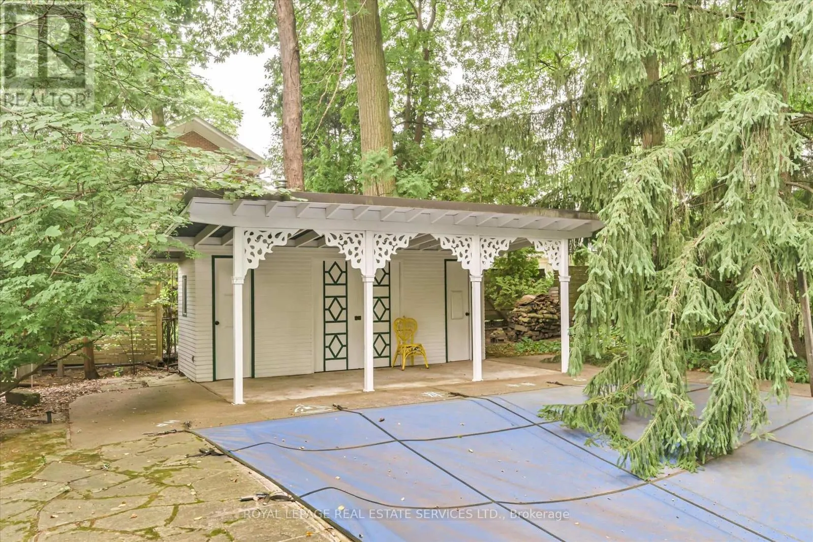 9 EDENBRIDGE DRIVE