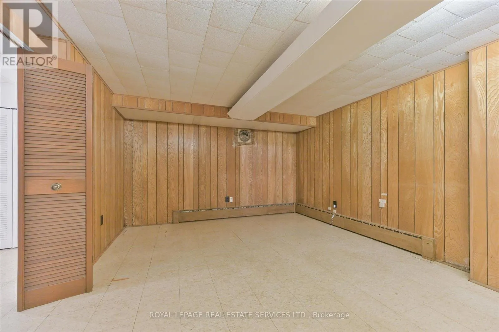 9 EDENBRIDGE DRIVE