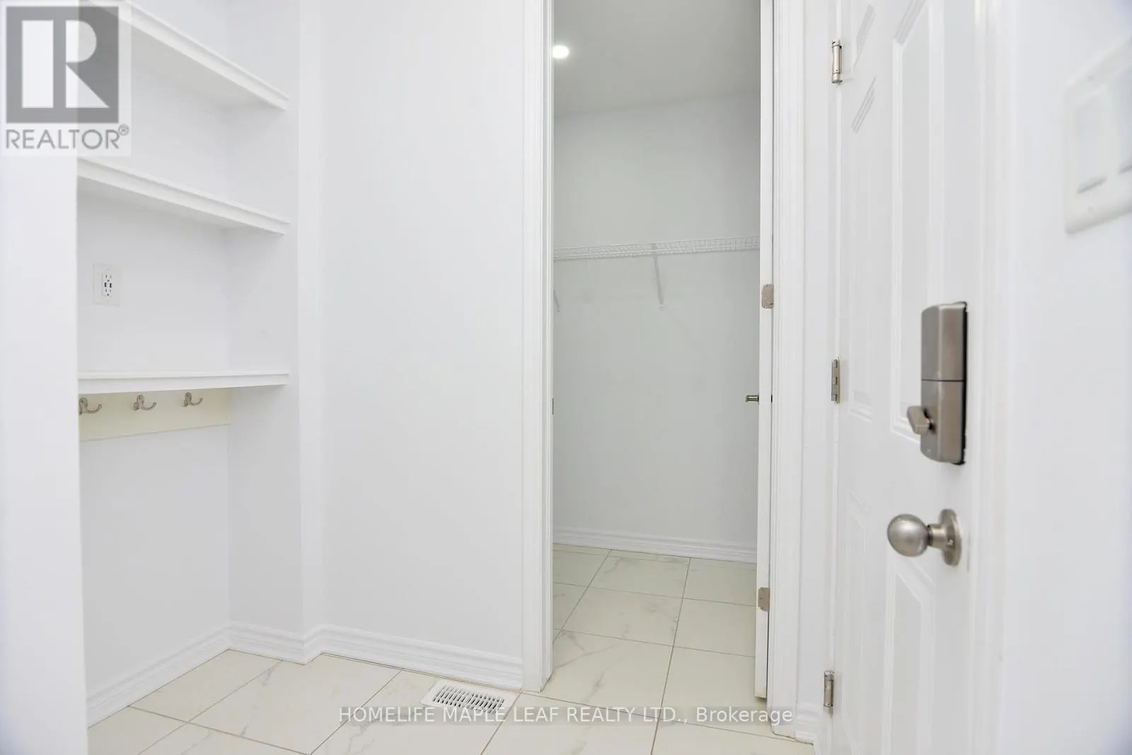 12 EBERLY WOODS DRIVE