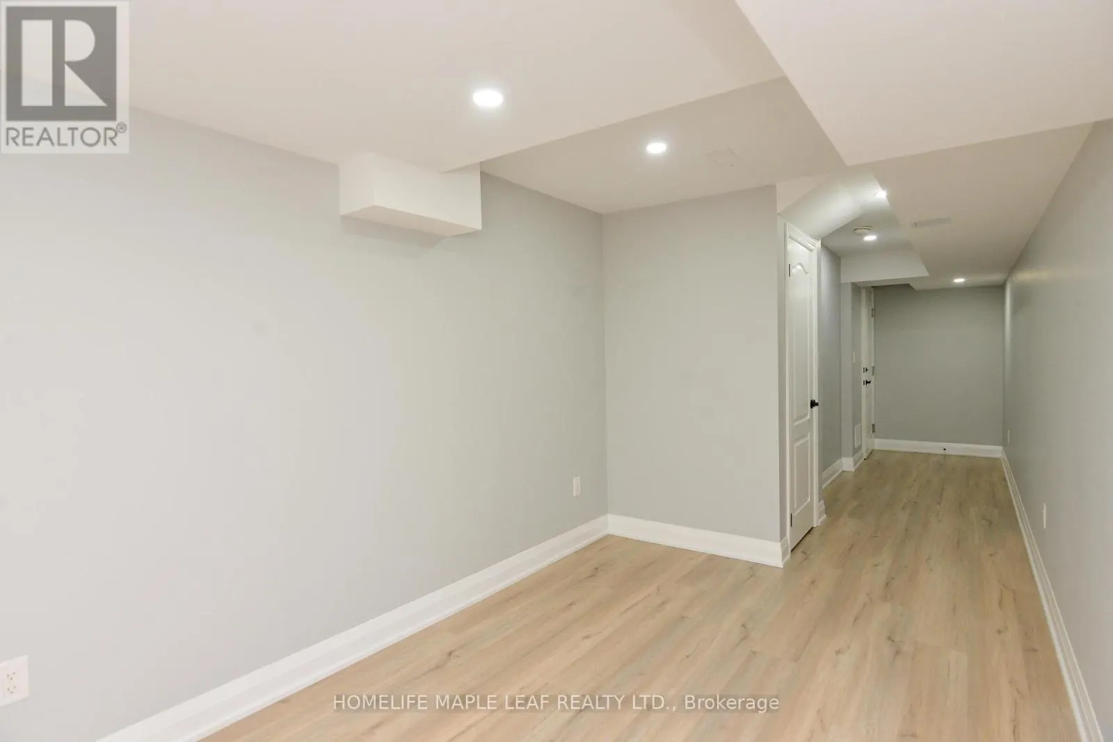 12 EBERLY WOODS DRIVE