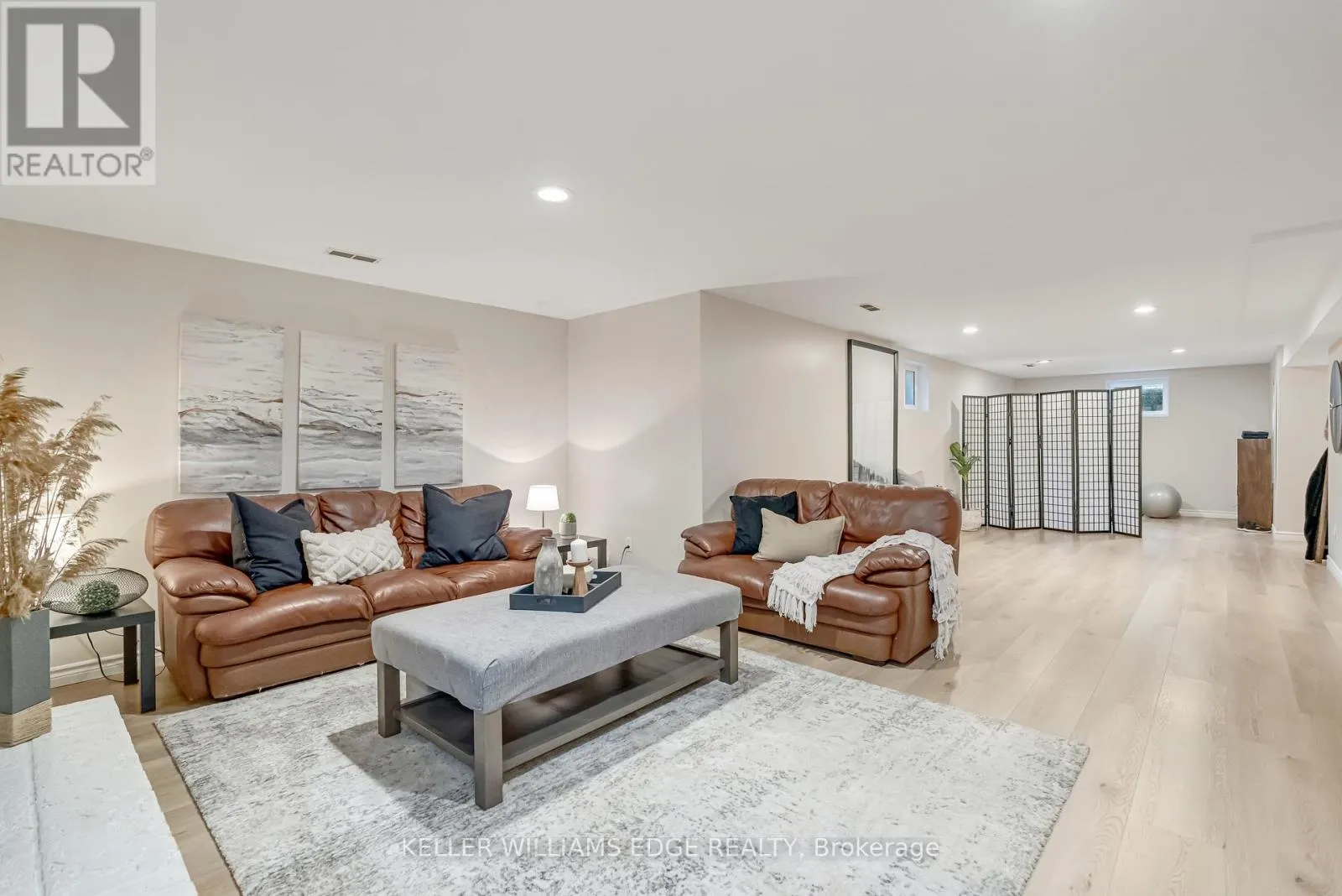 1351 BRYANSTON COURT