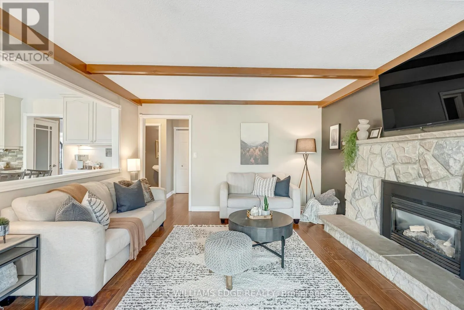 1351 BRYANSTON COURT