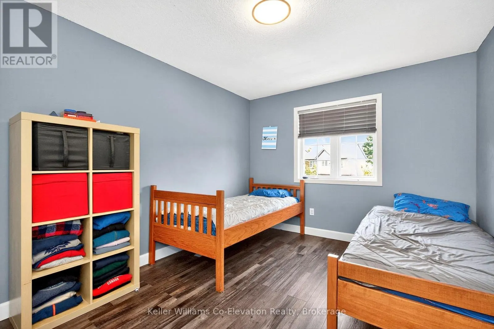 14 GRAHAM CRESCENT