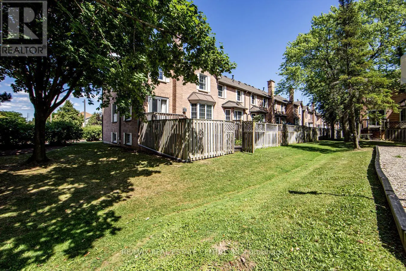 14 - 2935 HEADON FOREST DRIVE