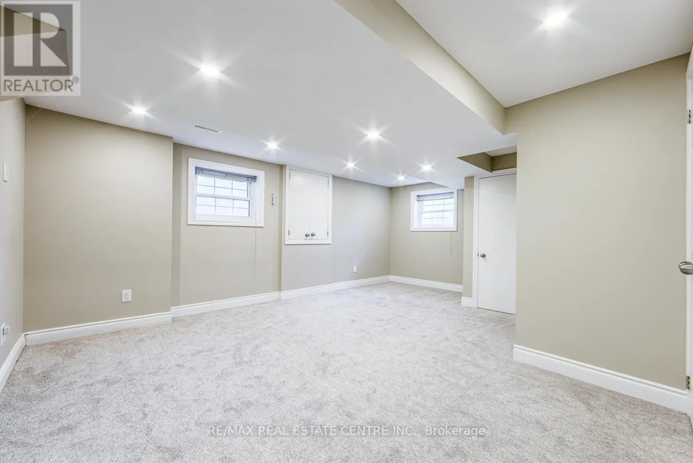 14 - 2935 HEADON FOREST DRIVE