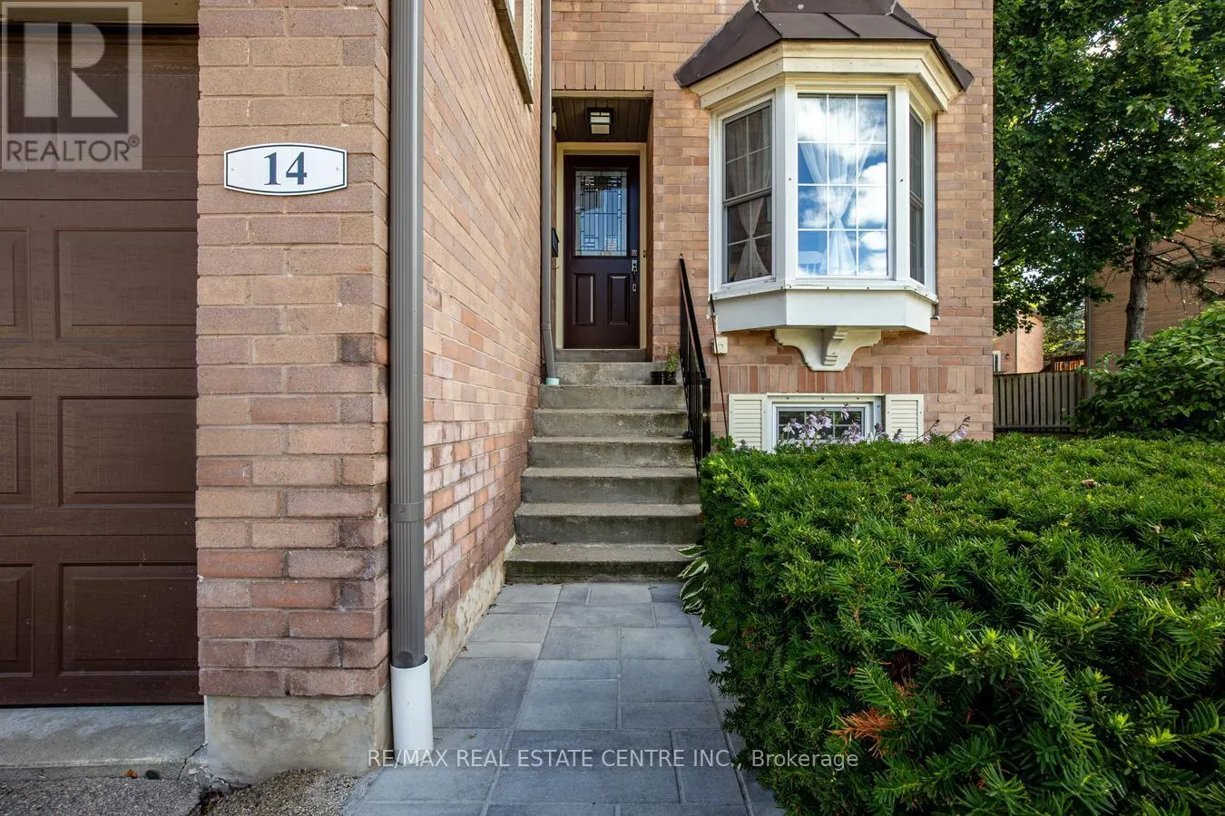 14 - 2935 HEADON FOREST DRIVE