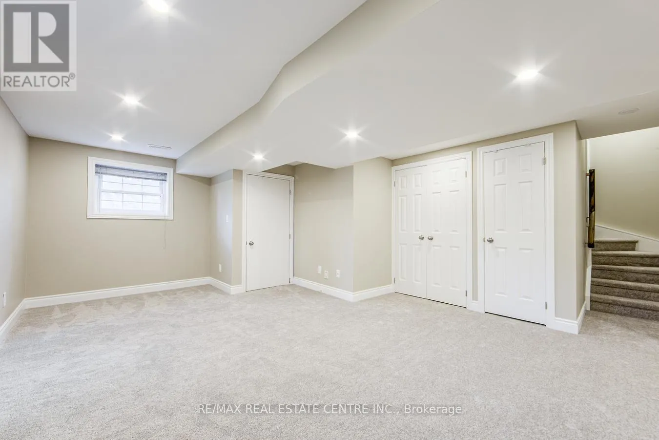 14 - 2935 HEADON FOREST DRIVE