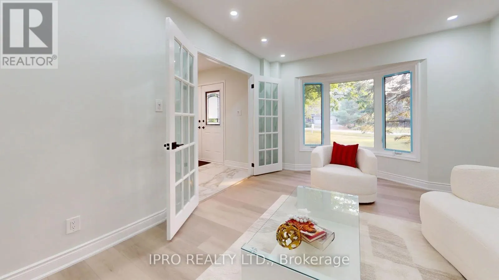 27 BRIARWOOD DRIVE