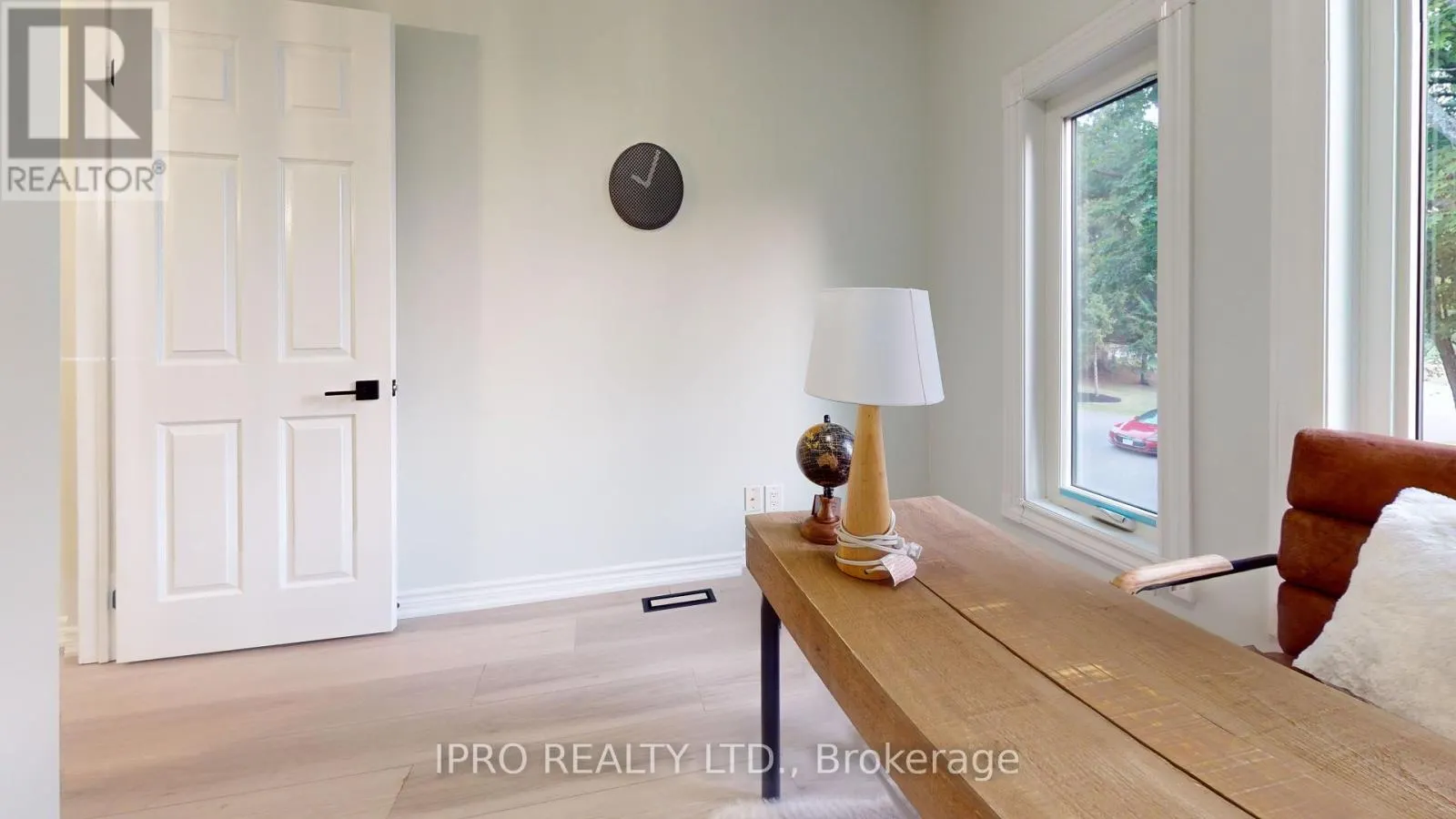 27 BRIARWOOD DRIVE