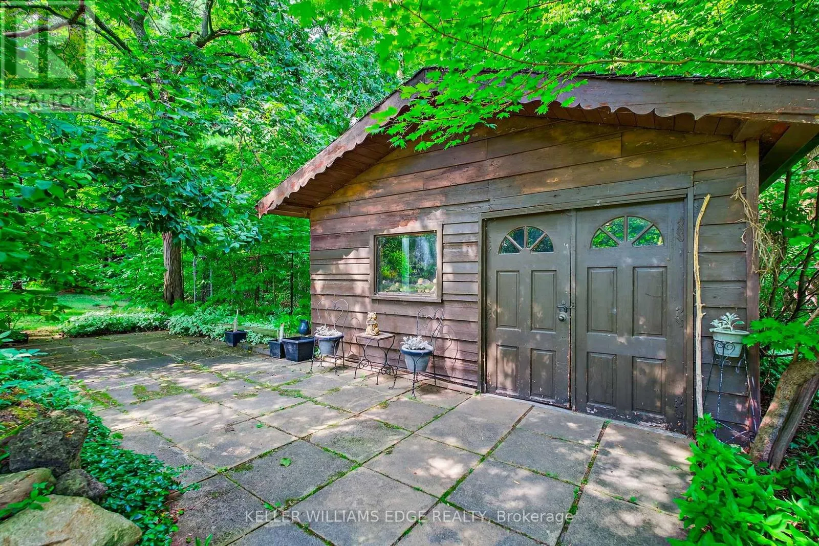 2360 8 SIDE ROAD