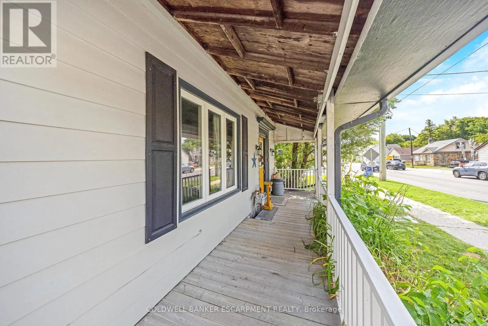 115 MAIN STREET N