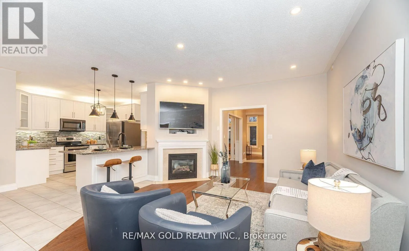 12 VISTA VIEW COURT