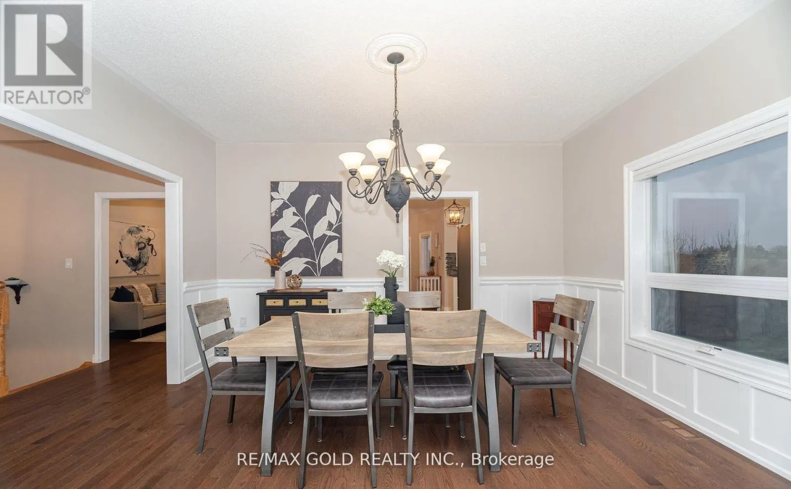 12 VISTA VIEW COURT