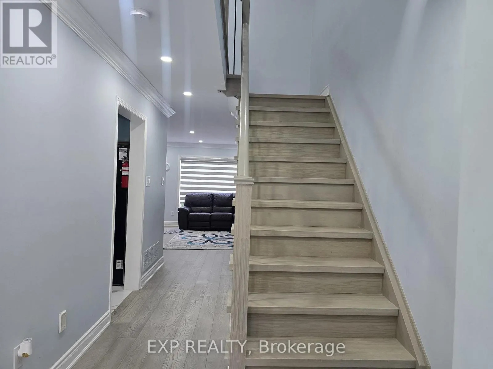 25 - 6399 SPINNAKER CIRCLE