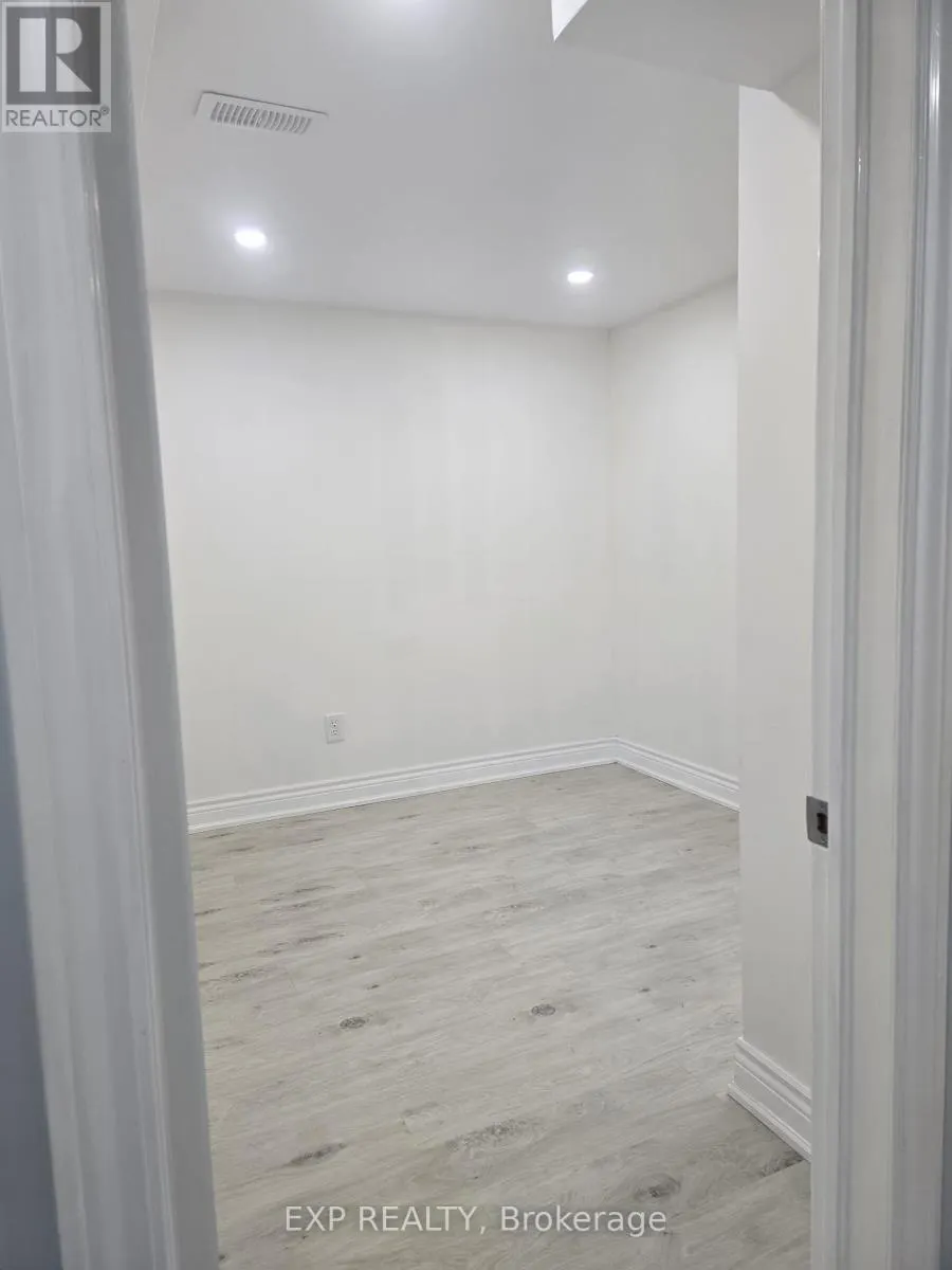 25 - 6399 SPINNAKER CIRCLE