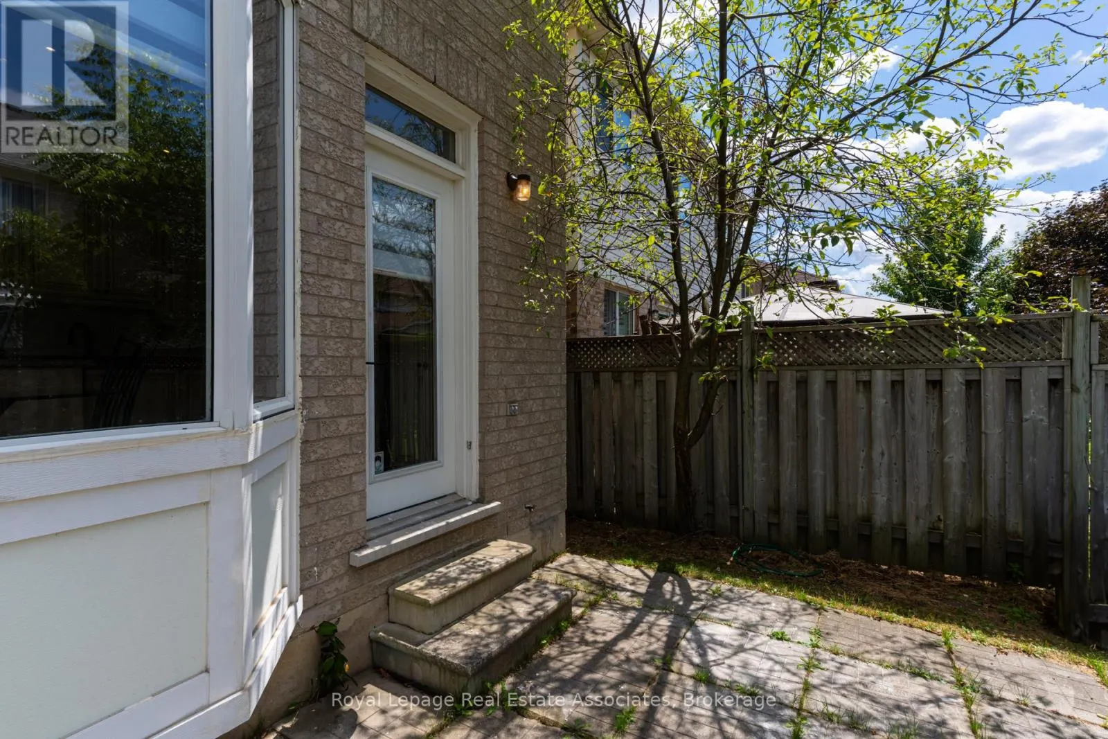 1525 BEATY TRAIL