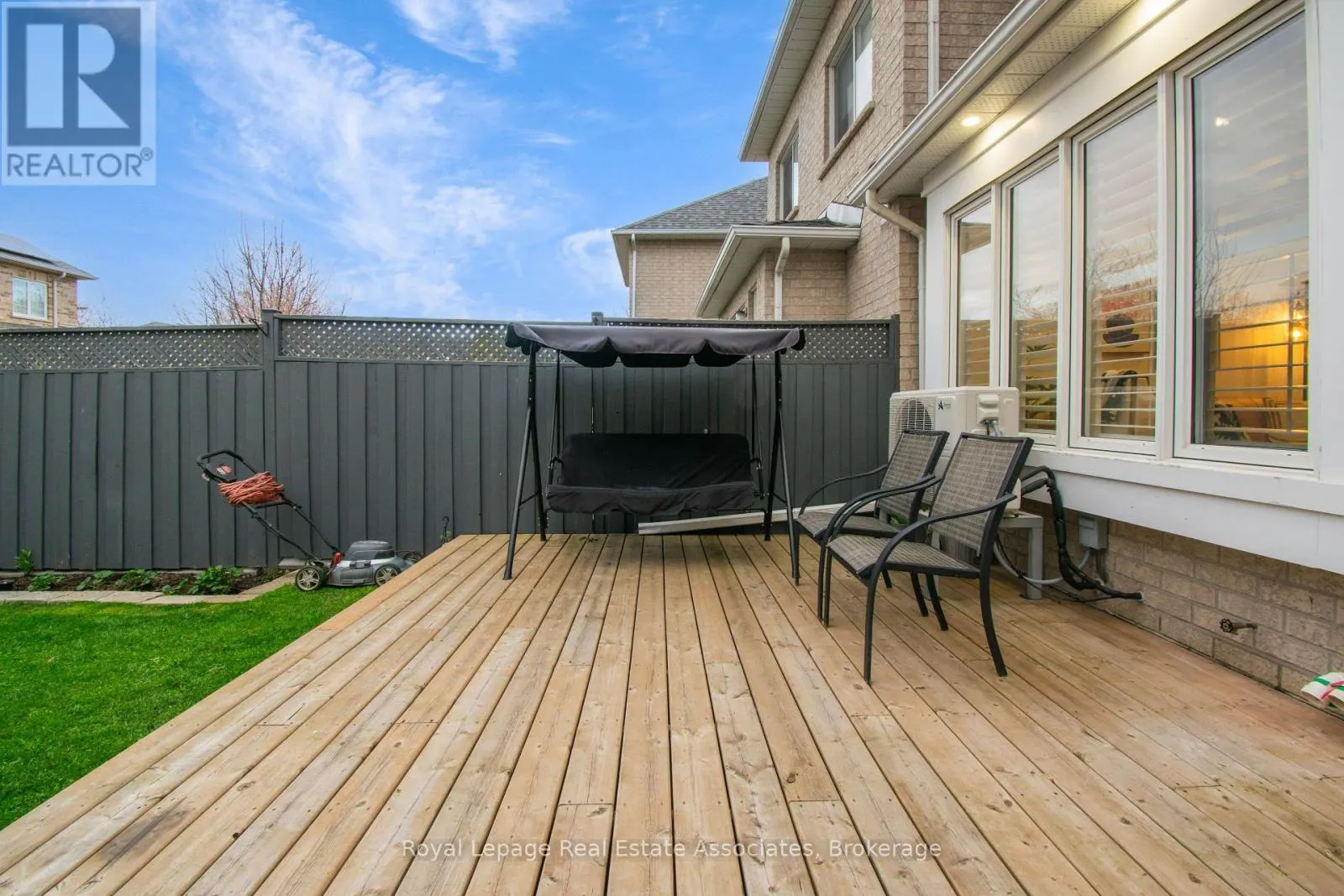 41 DOMINION GARDENS DRIVE